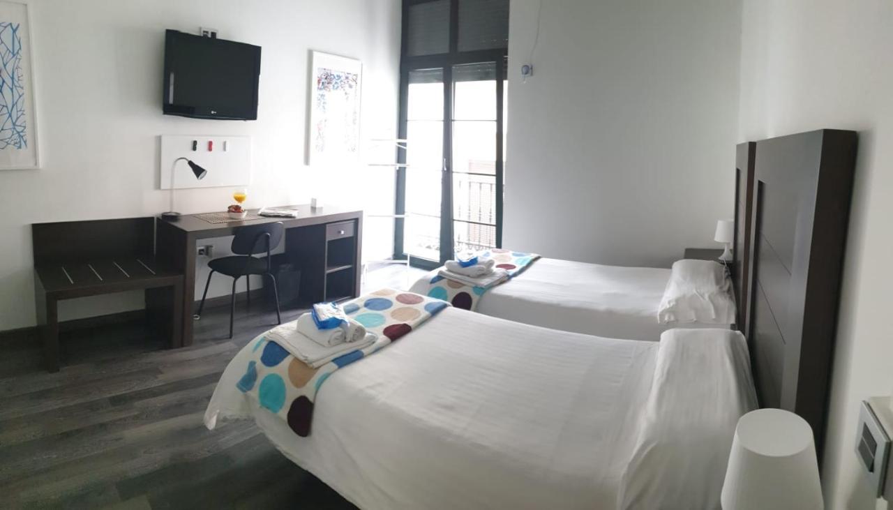 Hostel Residencia Viriato Sevilla Exteriér fotografie