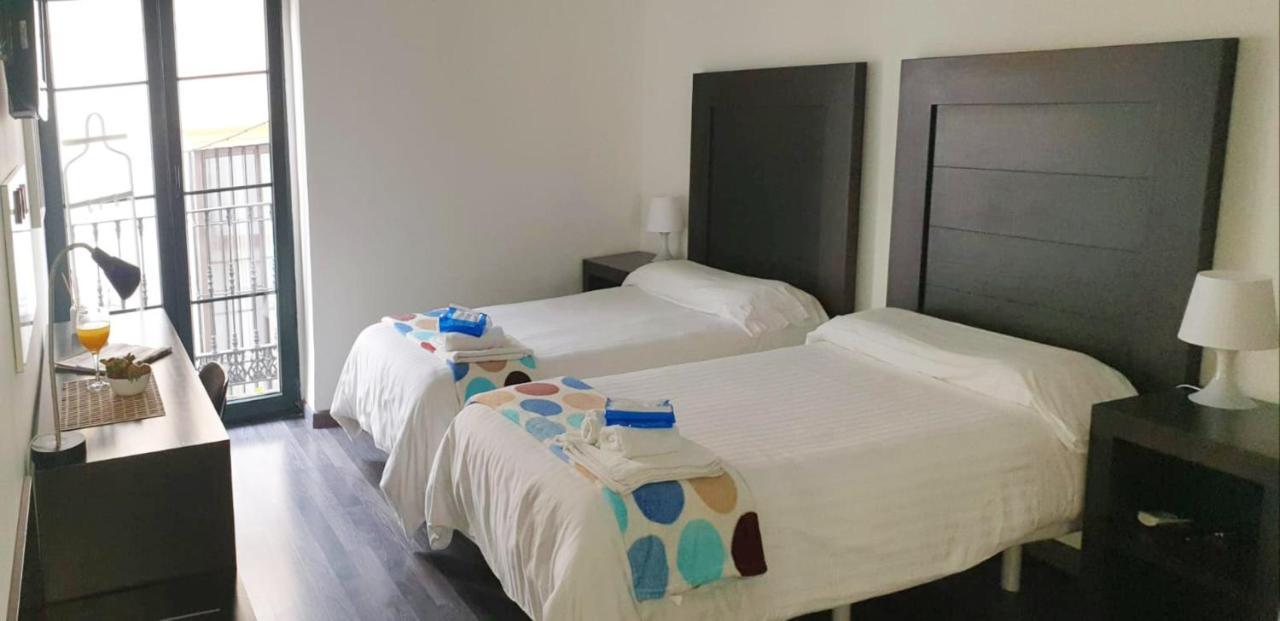 Hostel Residencia Viriato Sevilla Exteriér fotografie